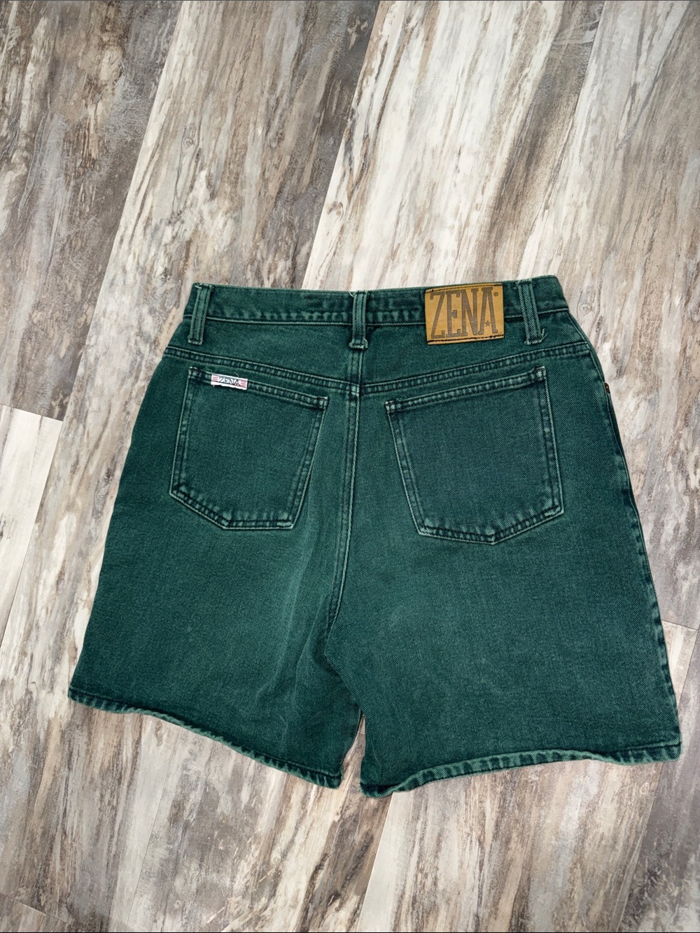 Vintage ZENA Green Denim Shorts Jorts 90’s high waisted button front Size 13